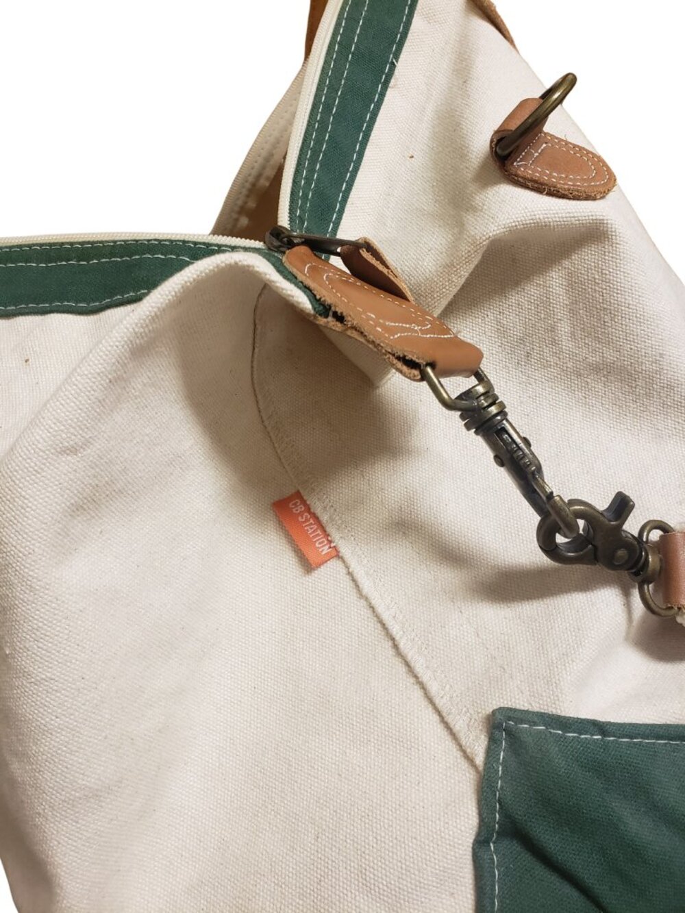 CB Station Canvas & Leather Weekender Duffel Bag Unisex Hunter Green - Picture 7 of 7